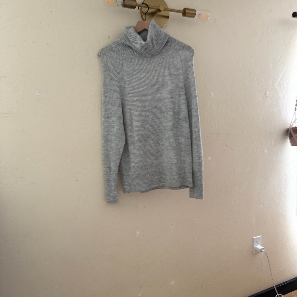 Quince Alpaca Blend Light Gray Turtleneck Sweater